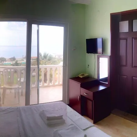 Ardic Deniz Karaburun (Izmir)