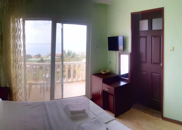 Ardic Deniz Karaburun (Izmir)